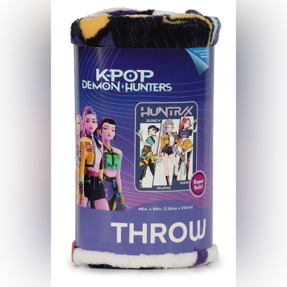 K-Pop Demon Hunters Kids Throw Blanket - Purple & Pink - Picture 4 of 6